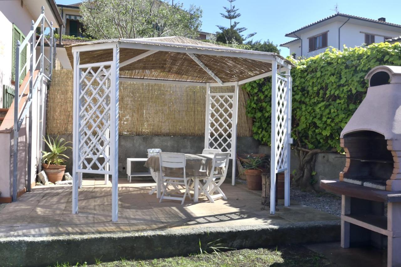 פורטופראיו Villa Fiore Apartments מראה חיצוני תמונה