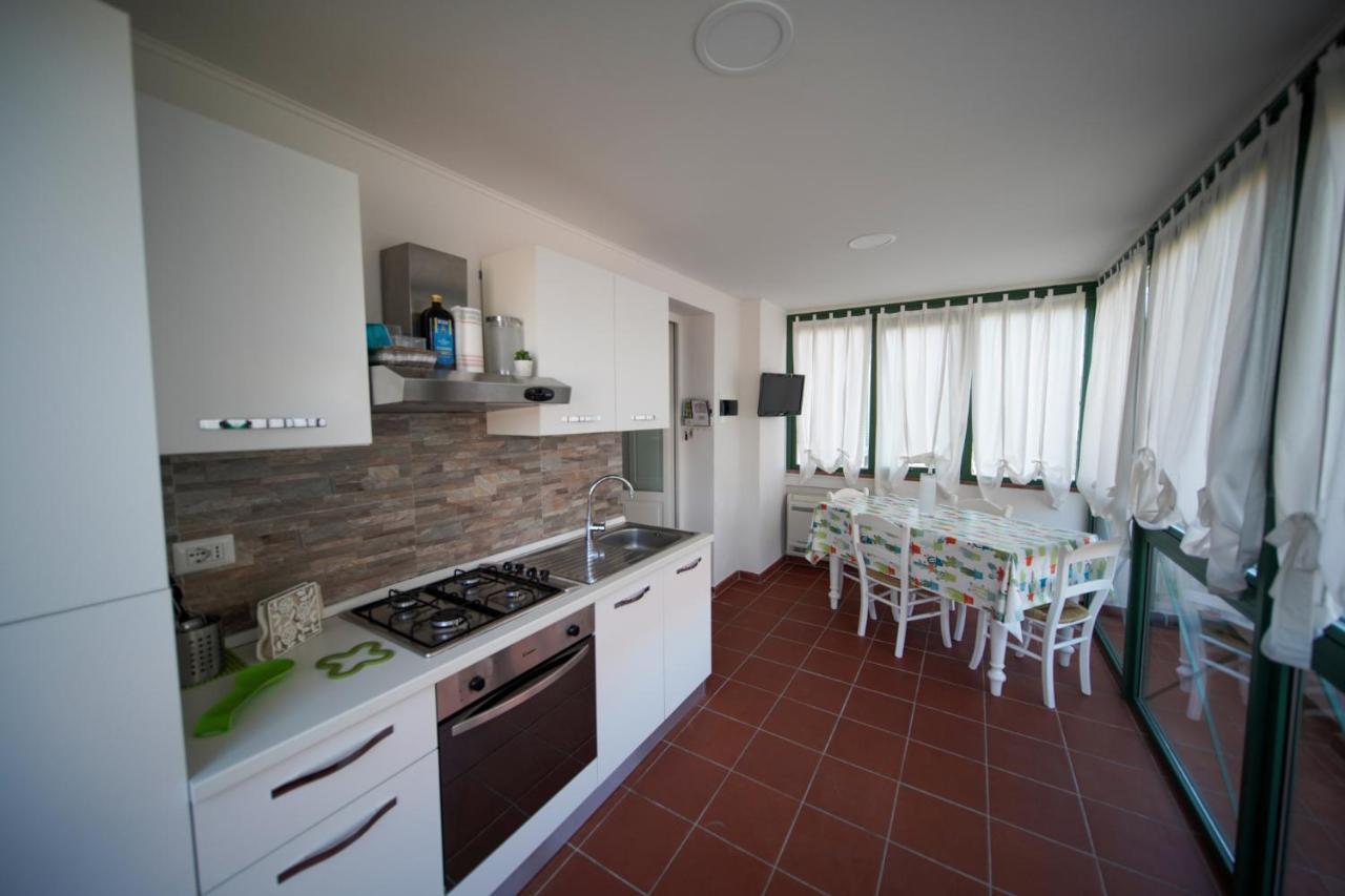 פורטופראיו Villa Fiore Apartments מראה חיצוני תמונה