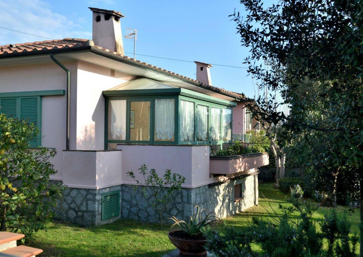 פורטופראיו Villa Fiore Apartments מראה חיצוני תמונה